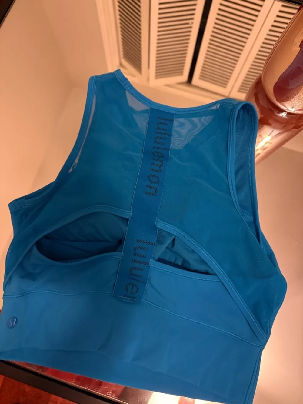 Lululemon Mesh-Back Training Cropped Tank Top
Poolside - Picture 4 of 5